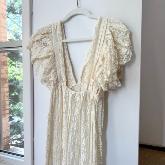 Free People Oui Oui Ruffle Lace Maxi Slip Dress Intimately Cream Ivory Medium - Picture 10 of 12